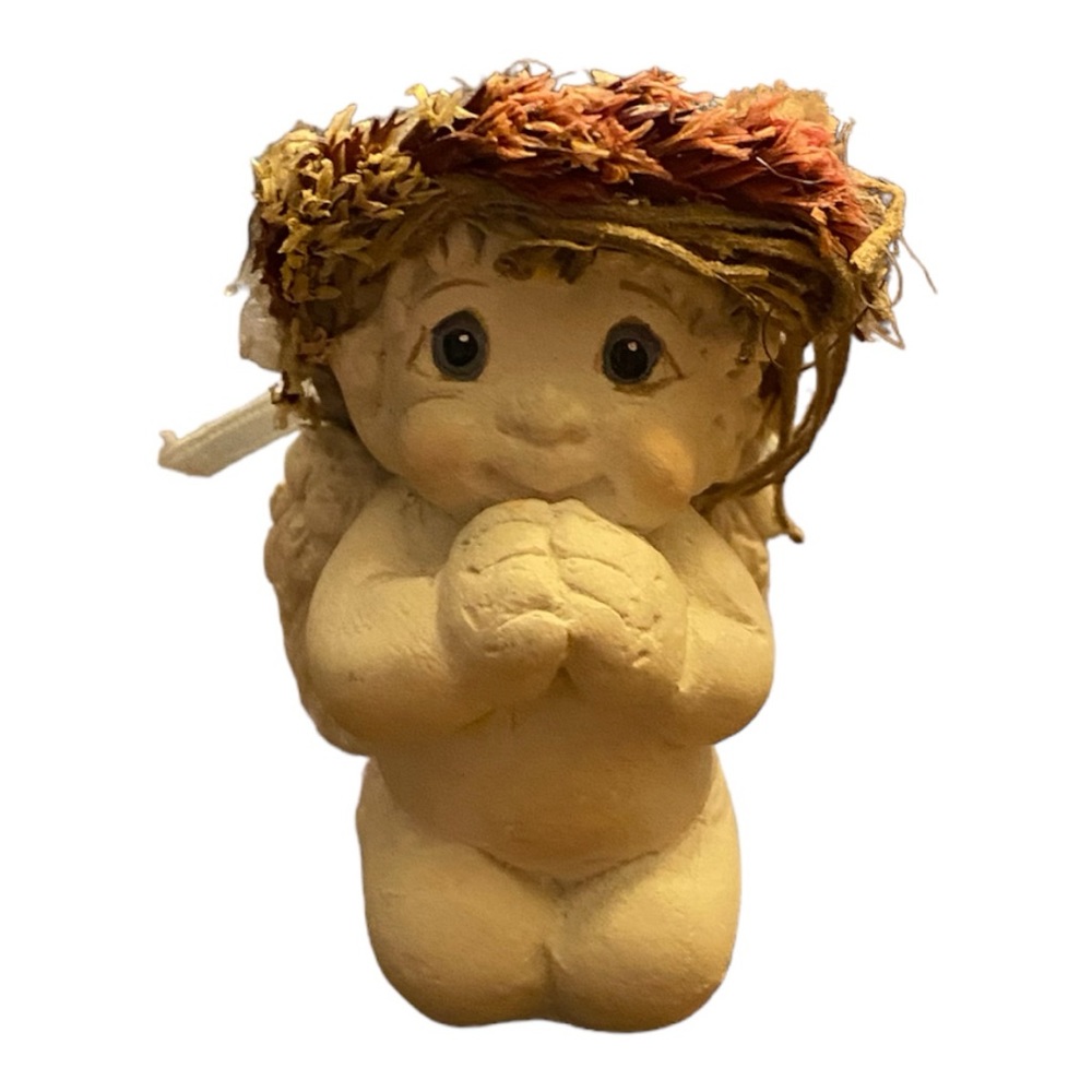 Vintage 1995 Dreamsicle cherub baby praying  2” tall